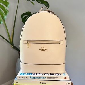 COACH BACKPACK 🎒